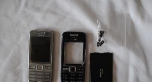 Nokia E52