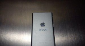 Predám iPod Nano 7g (16GB)