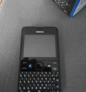 Nokia asha 210